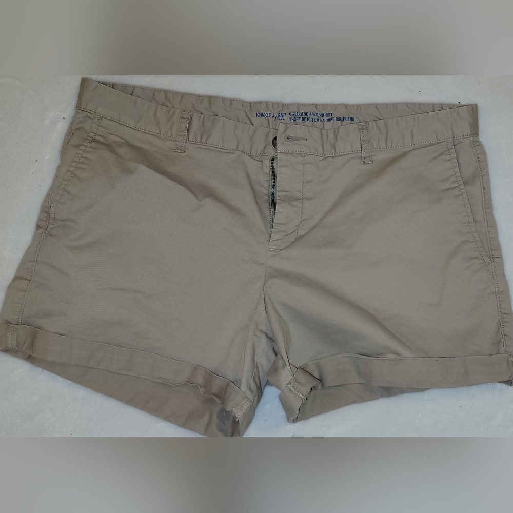Khakis by GAP Women's Plus Size 18 excellent condition